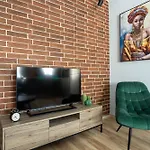 Heart Of Ladadika Ac Smart Tv Self Check-In